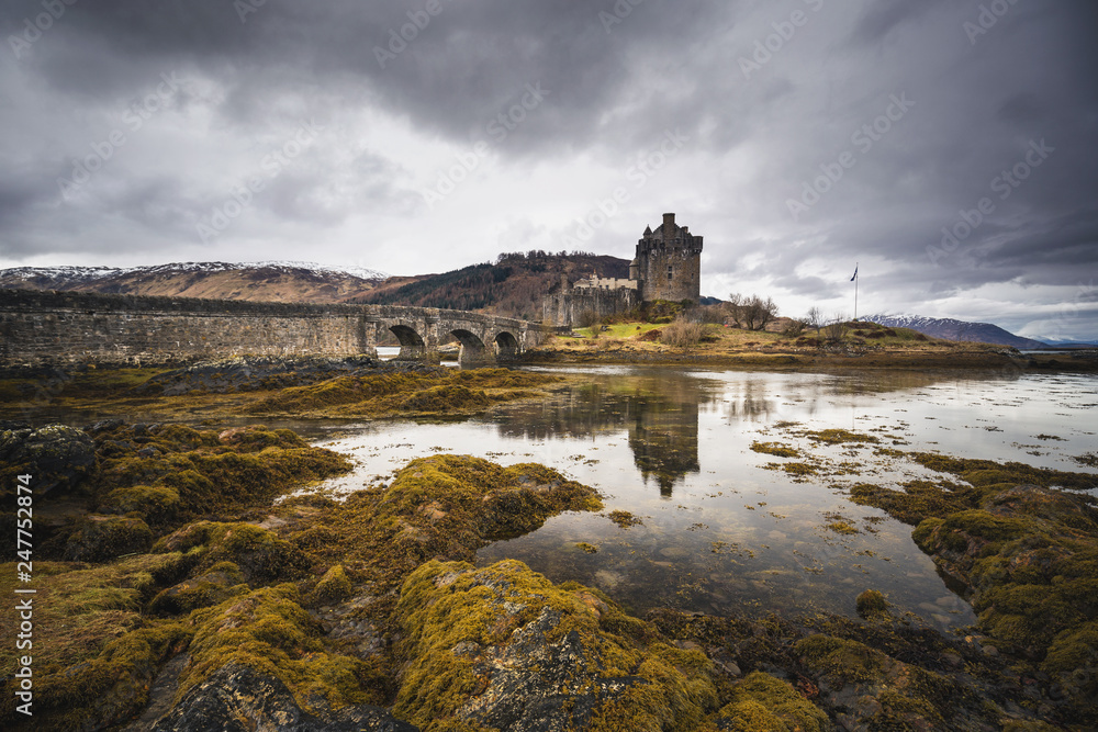 Fototapeta premium Eilean Donan castle on the shore of Loch Duich. Highlands, Scotland.