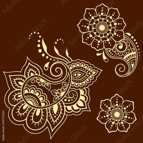 Fototapeta Naklejka Na Ścianę i Meble -  Set of Mehndi flower pattern for Henna drawing and tattoo. Decoration in ethnic oriental, Indian style.
