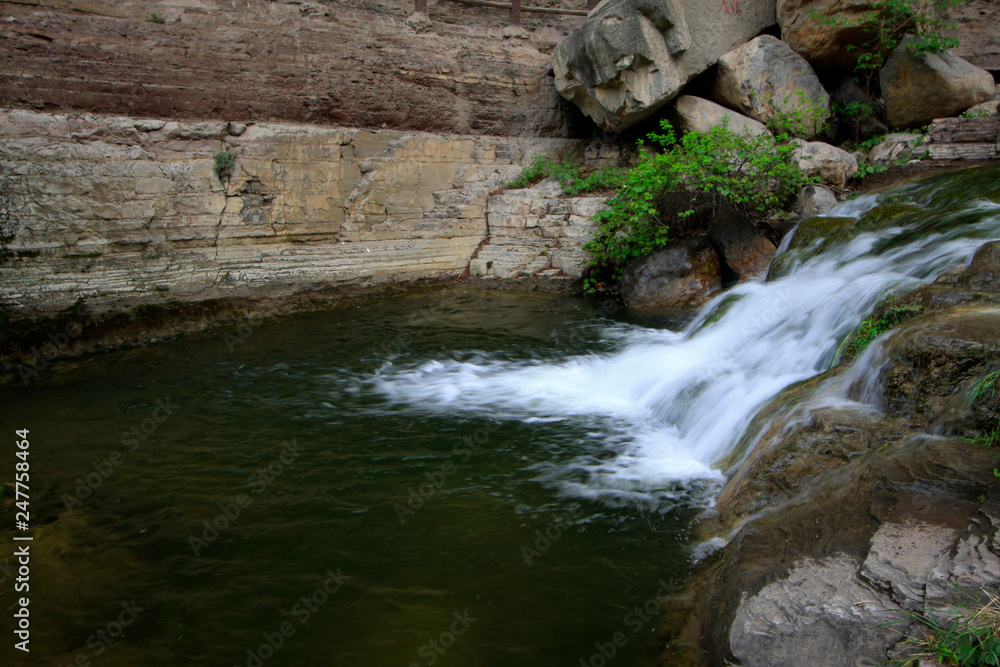 Fototapeta premium waterfall turbulence