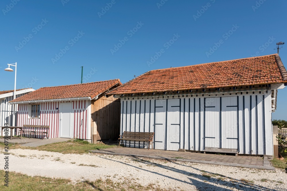 AUDENGE (Bassin d'Arcachon, France), les cabanes du port ostréicole