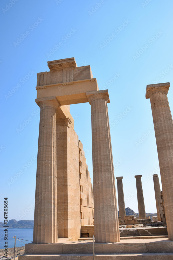 Antik Säulen aus dem alten Griechenland die empor stehen, Säulen, Wasser, Alt