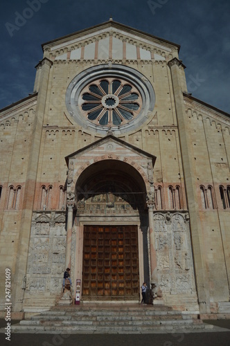 Main Facade Of The Basilica Of San Zenon In Verona. Travel, holidays, architecture. March 30, 2015. Verona, Veneto region, Italy. © Raul H