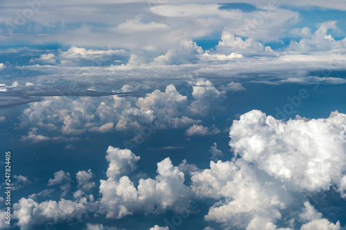 Fototapeta Naklejka Na Ścianę i Meble -  tropical cloud formations