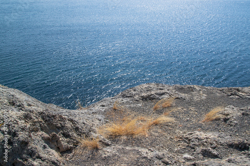 sea and rocks