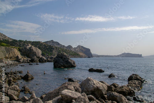 sea and rocks