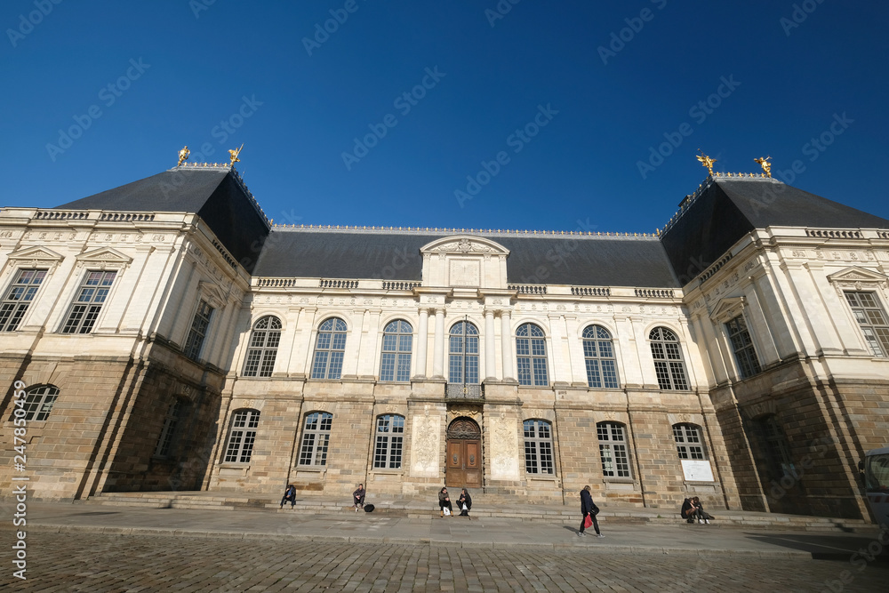 façade du Parlement de Bretagne