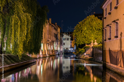 Obraz na płótnie Città di treviso, canale dei Buranelli, Veneto, Italia w salonie