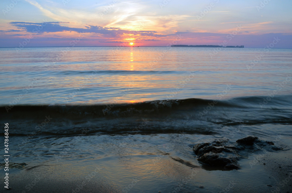 Obraz premium Sunset over the sea