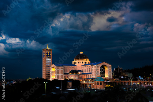 Santuário Nacional de Aparecida plano geral photo