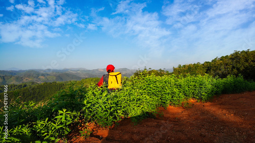 Wallpaper Mural Adventure travel, friend's adventure, showing the true emotional relationship, taking a selfie, mobile phone video Torontodigital.ca