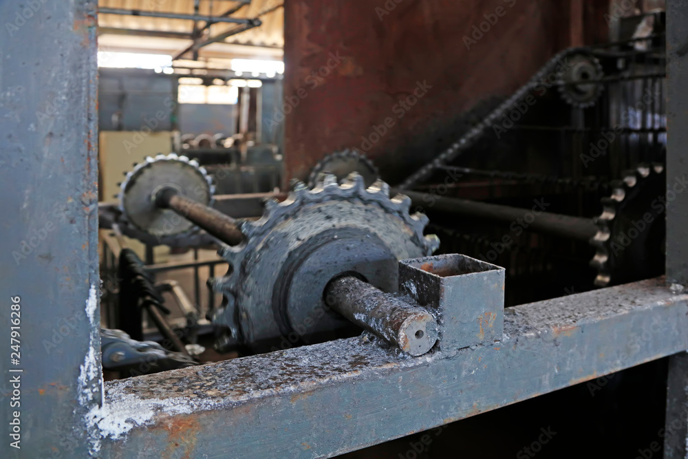 Transmission gear of steel spade production line