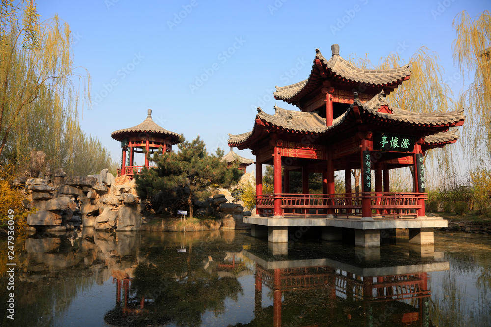 Naklejka premium scenery of Chinese traditional architecture