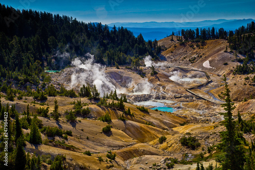 Bumpass Hell volcanic thermal area