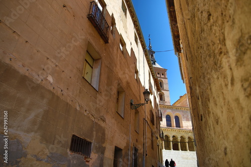 The Jewish quarter in Segovia. The Jewish quarter is a medieval neighborhood, which allows us to enter a path of encounter with the past © Óscar