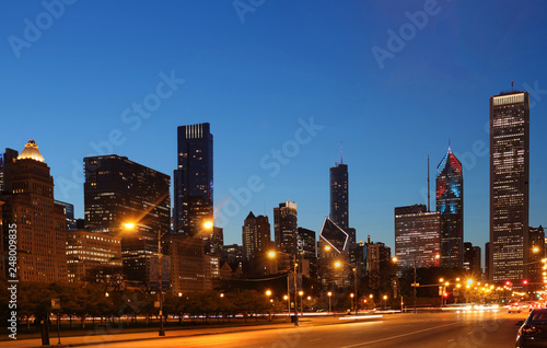Chicago skyline at night © Joe Arrigo