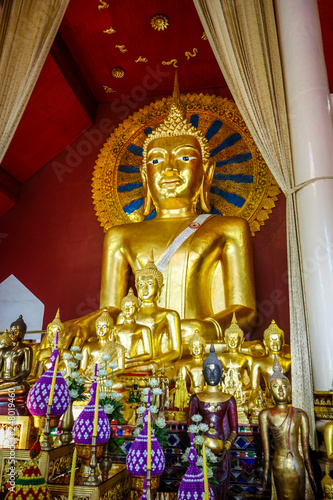 Buddha statue in Wat Phra Singh temple, Chiang Mai, Thailand © daboost