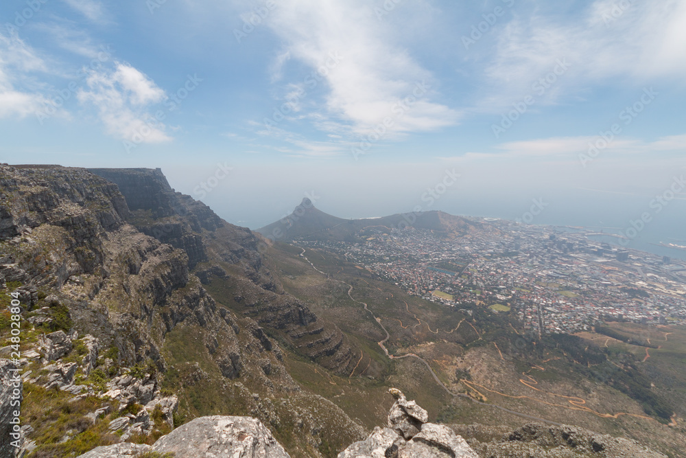 Φωτογραφία Cape town and suburb view from the table mountain, South Africa