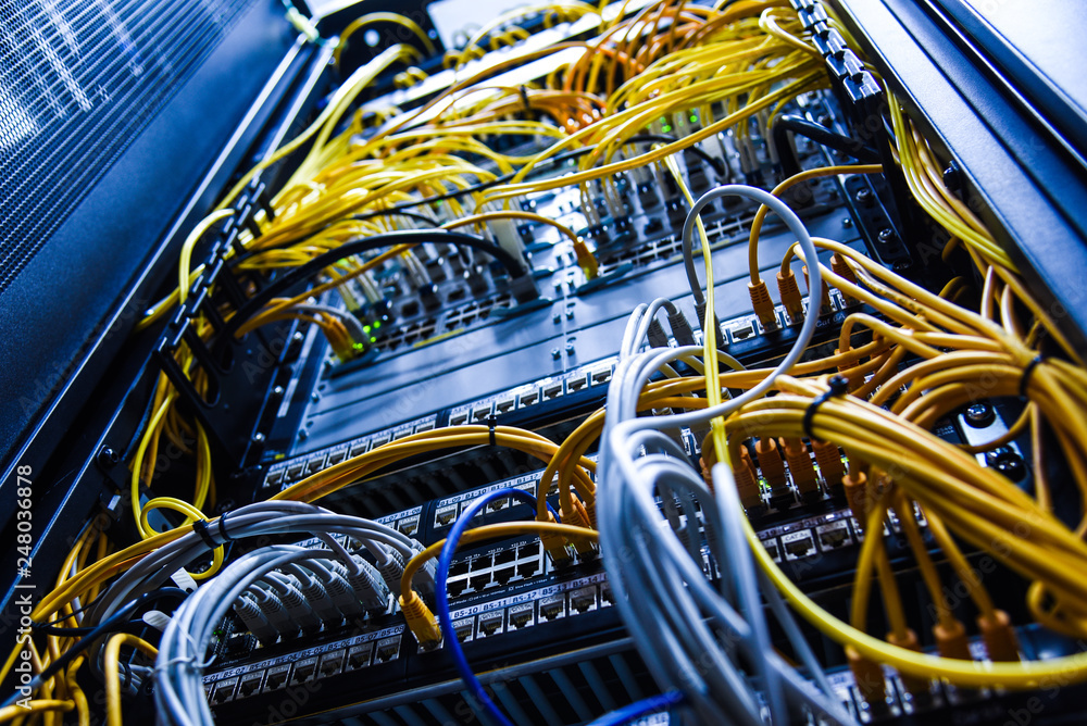 server hardware and optical fiber