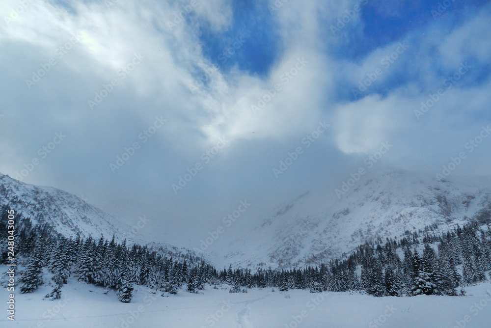 Piękna zima w górach, Tatry Polska Piękna zima w górach, Tatry Polska
