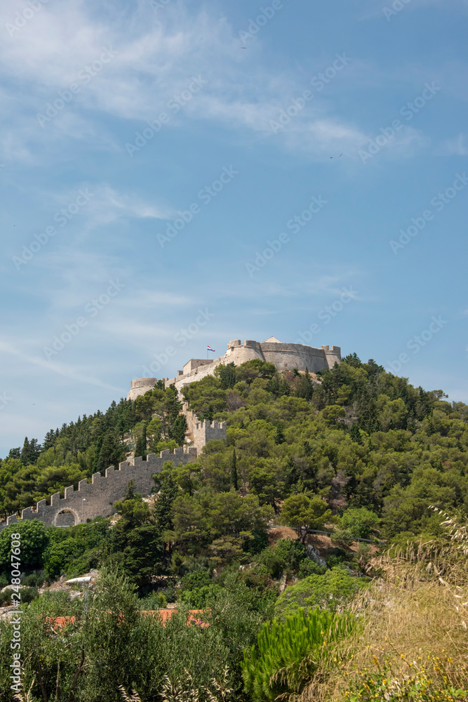 he Spanish  fortress sitting on the hill above the old town, constructed following the gunpowder explosion in 1579 which devastated the old fortress