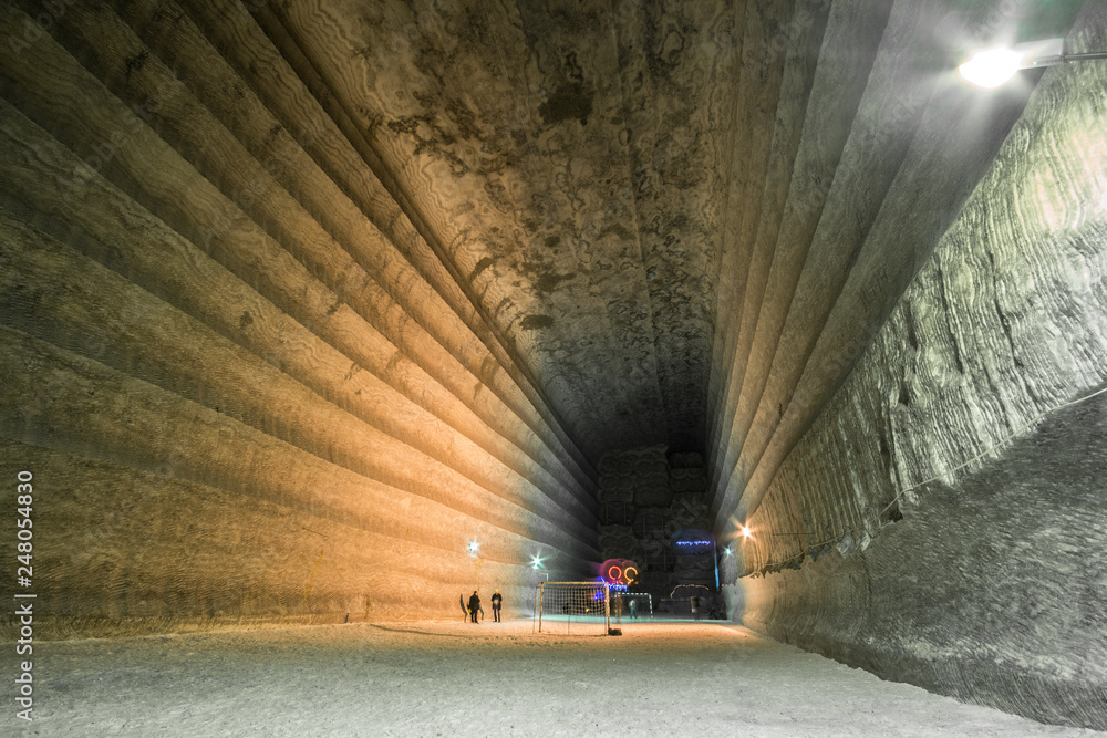 Ταπετσαρία Underground mines. Ukraine, Donetsk