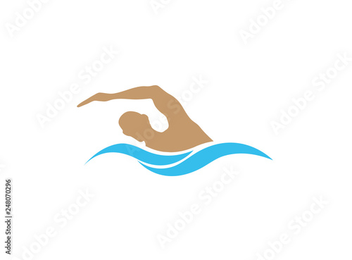 Swimming in the pool Triathlon for logo design