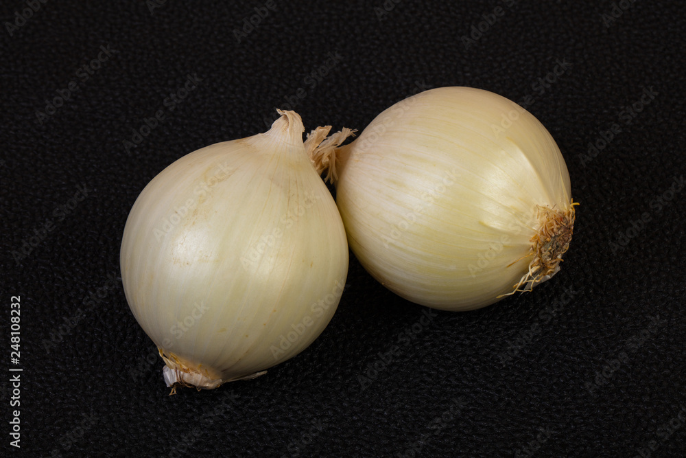 Fototapeta premium Ripe white onion