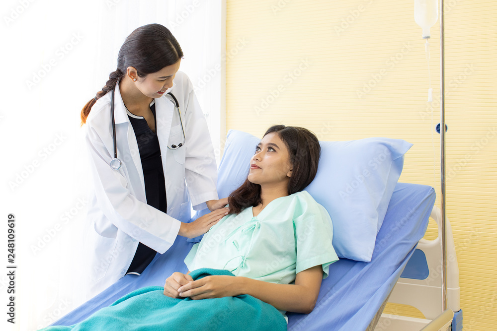 medical doctor cheer up patient medical doctor cheer up patient