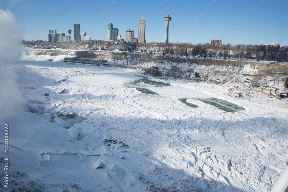 Obraz premium Niagara Falls Winter and frozen day