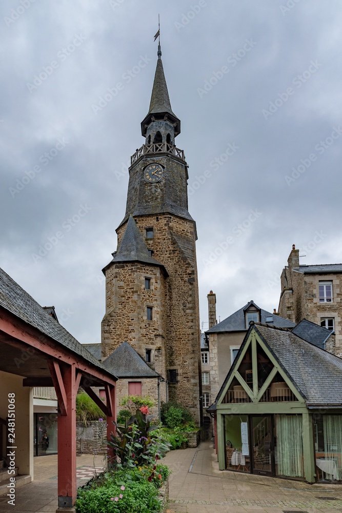 Fototapeta premium Tower i Dinan