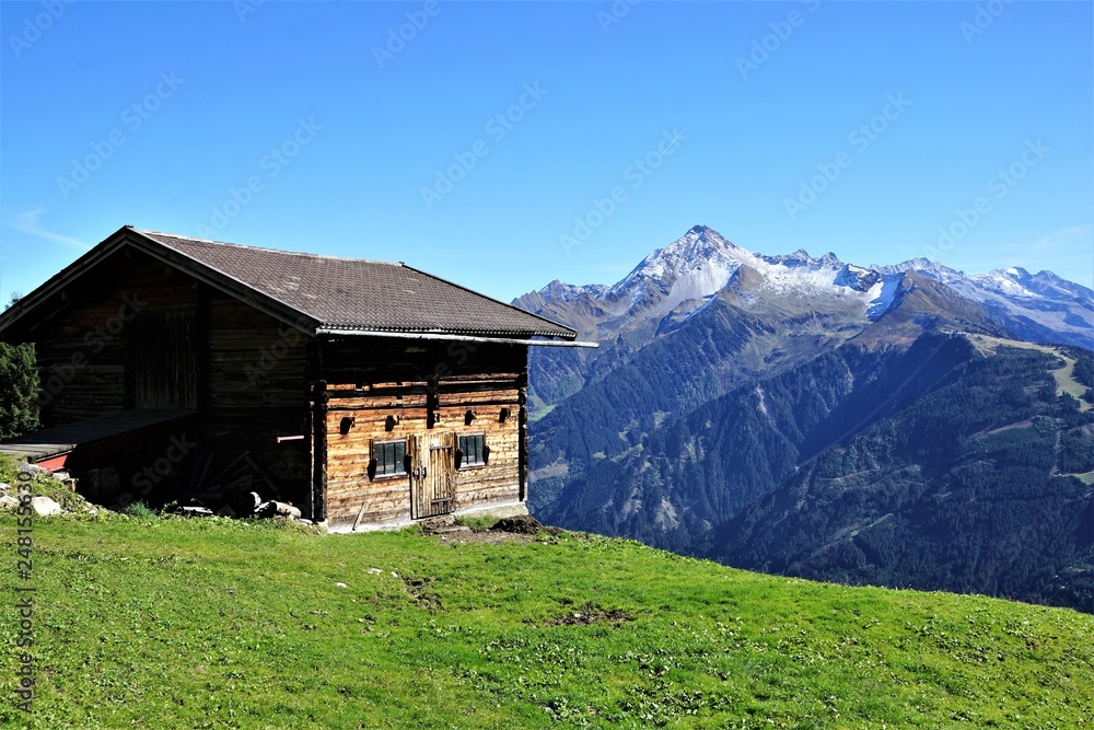 Berge in  Zillertal in Österreich 