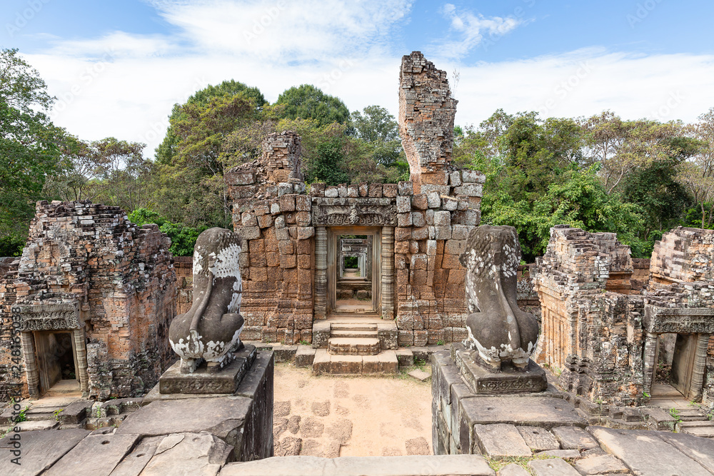 Eastern Mebon temple, Siem Reap, Cambodia, Asia