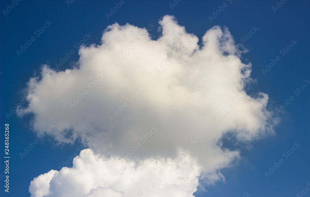 Fototapeta premium Amber white clouds