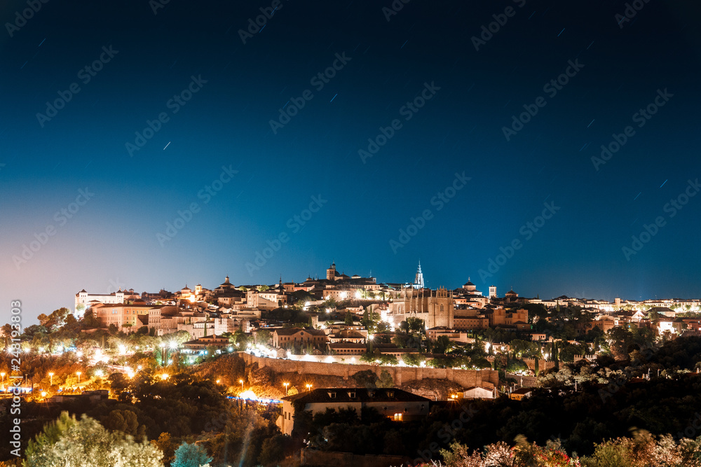 Altstadt von Telodo, Spanien, bei Nacht