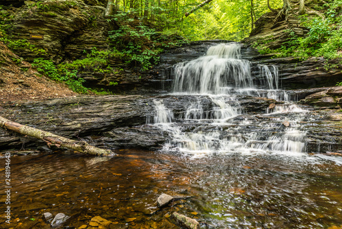 Fototapeta Naklejka Na Ścianę i Meble -  Onaga Waterfall in the Summer at Ricketts Glen State Park of Pennsylvania