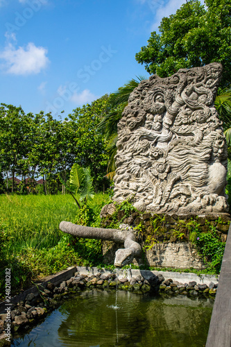 Entrada da floresta dos Macacos  Bali