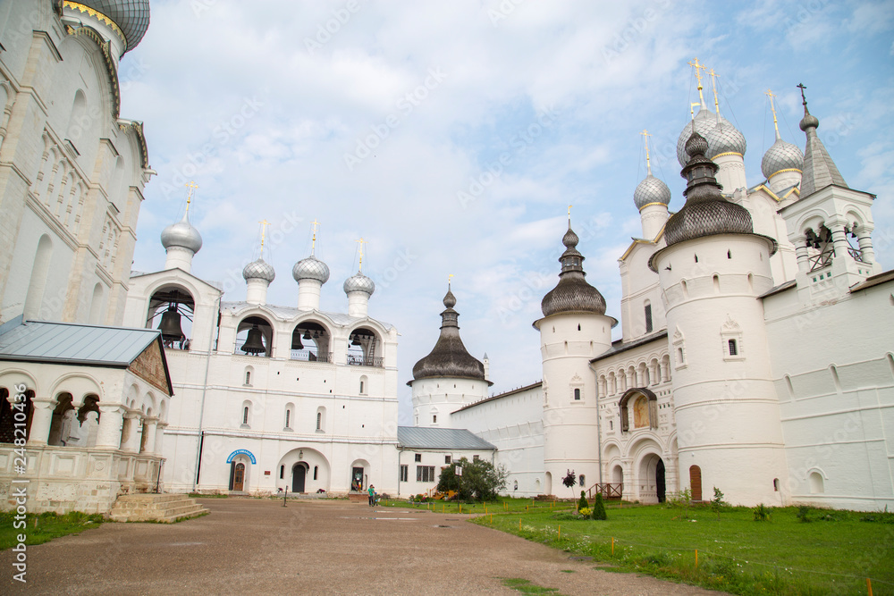 temples of the Rostov Kremlin