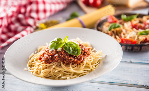 Fényképezés Close up italian pasta spaghetti bolognese in white plate