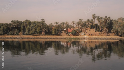   gypten Luxor der Nil