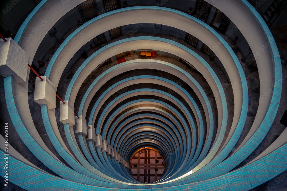 Fototapeta premium Looking down through building