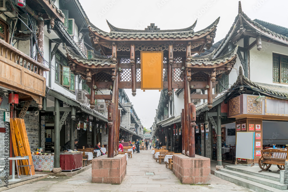 Obraz premium Nightscape of Chengdu Ancient Town, Sichuan Province, China..