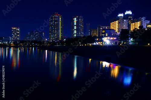 【東京の夜景】お台場のビル群