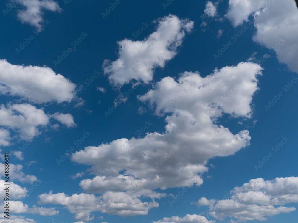 Beautiful white clouds in the blue sky Beautiful white clouds in the blue sky