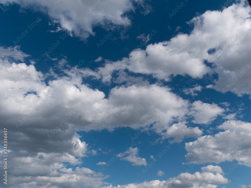 Beautiful white clouds in the blue sky Beautiful white clouds in the blue sky