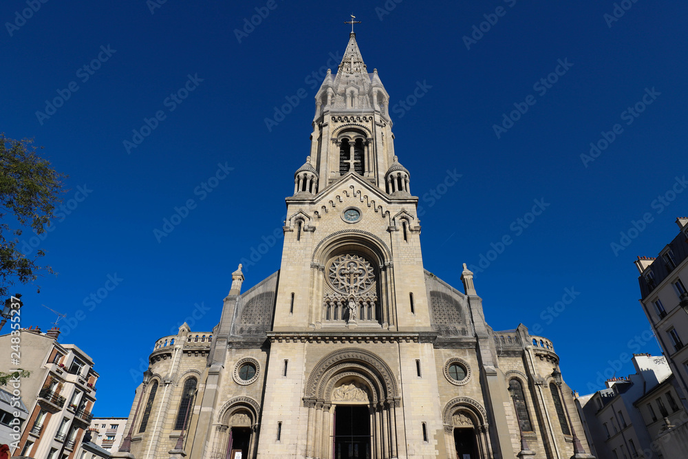 The Church of Our Lady of the Holy Cross of Menilmontant is a Roman Catholic parish church located on M nilmontant, in the 20th arrondissement in Paris.