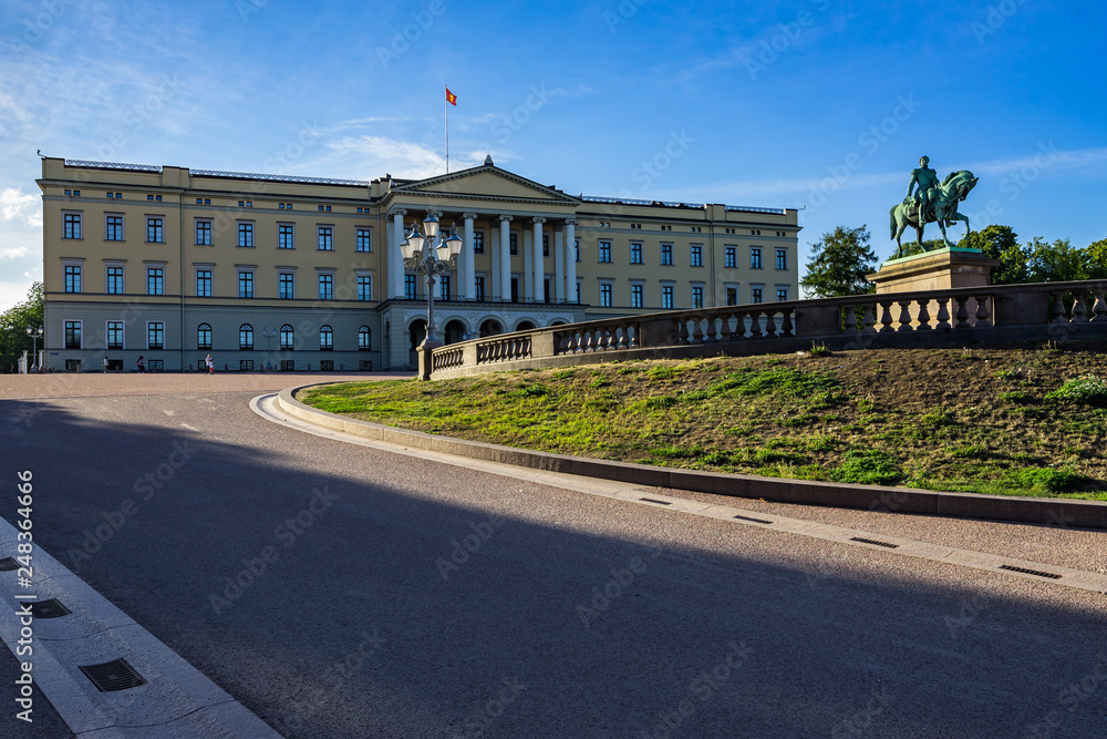 Oslo Royal Palace (Slottet) is the official residence of the King of Norway
