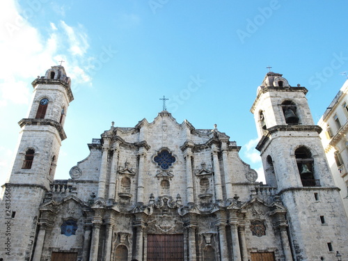 Havana, Cuba - June 21, 2018: the Cathedral of San Cristóbal in Havana, Cuba © Ainhoa