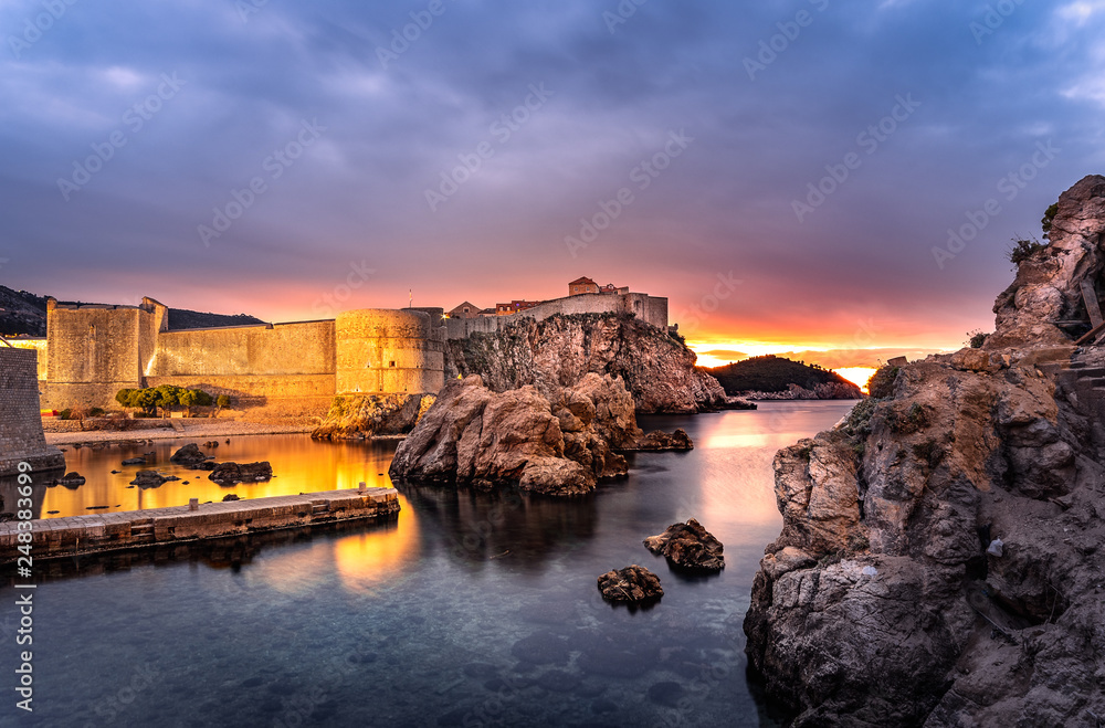 Dubrovnik city walls sunrise