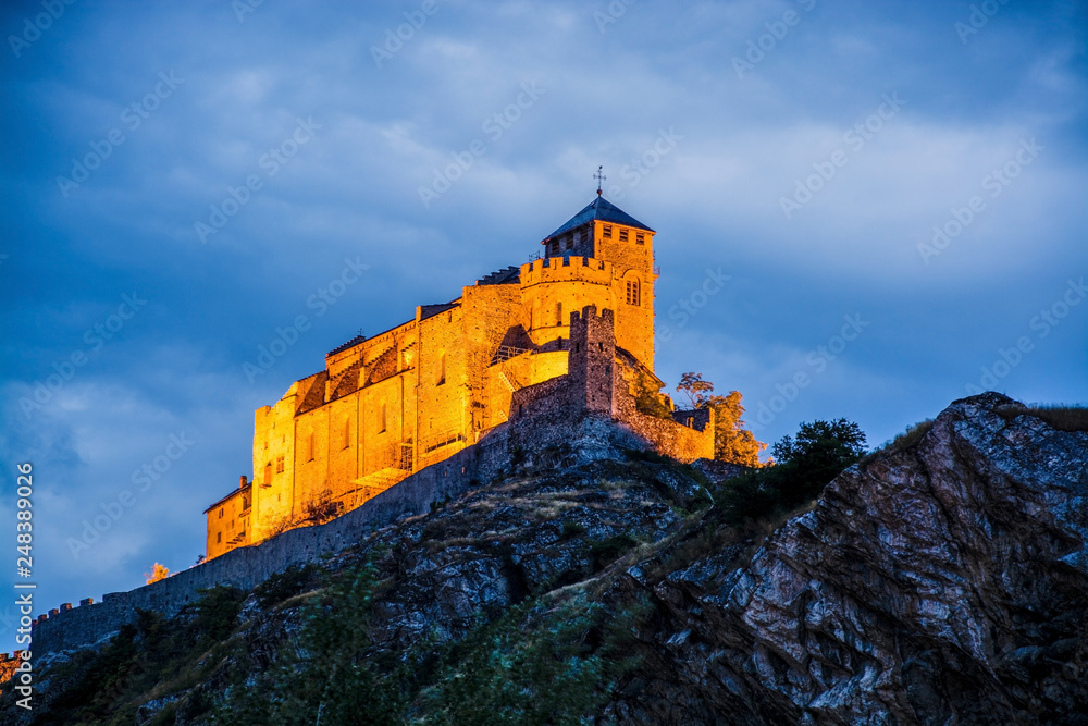 Fototapeta premium Schloss Tourbillon, Sion, Wallis, Schweiz