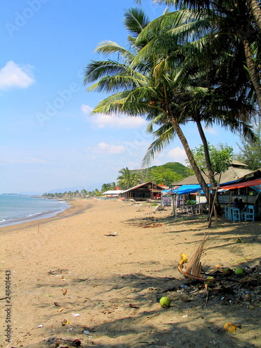 Fototapeta Naklejka Na Ścianę i Meble -  Padang. Beach in Bali. Indonesia
